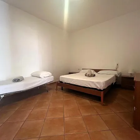 Apartment Cuttin's House - Only Teeneger Gallipoli