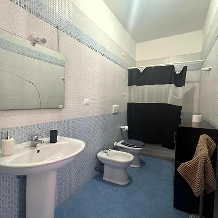 Cuttin's House - Only Teeneger Apartment Gallipoli